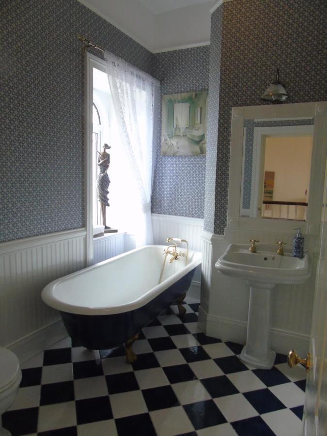 Hartley House B&B Carrick-on-Shannon ภายนอก รูปภาพ
